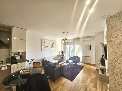 Crveni Krst Vračar | 4zida.rs