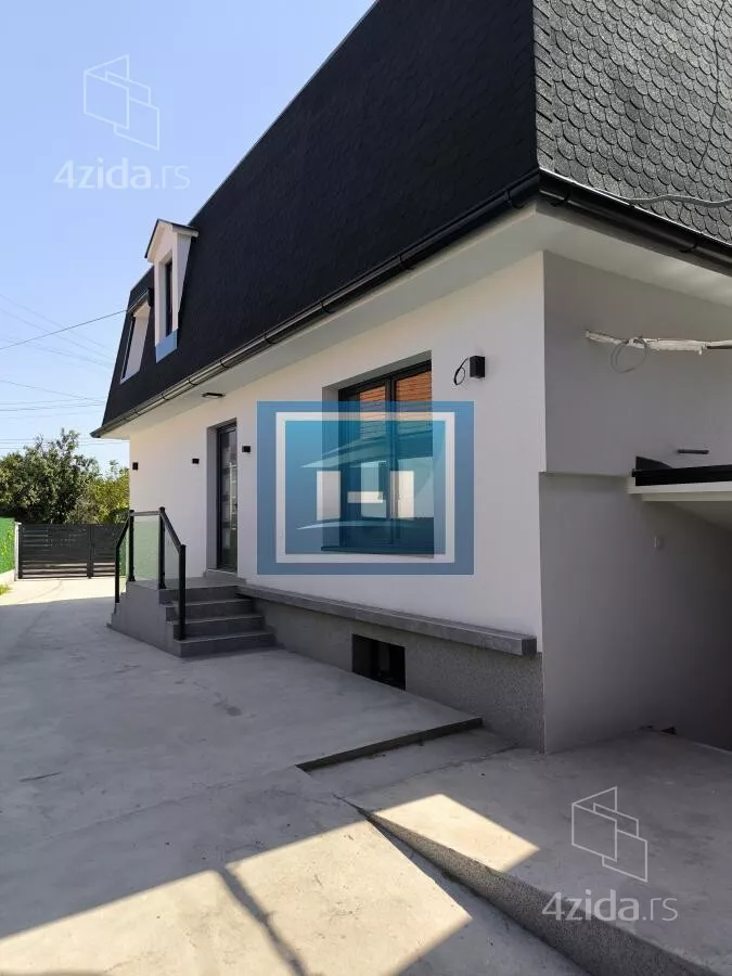 Kuća | 4zida