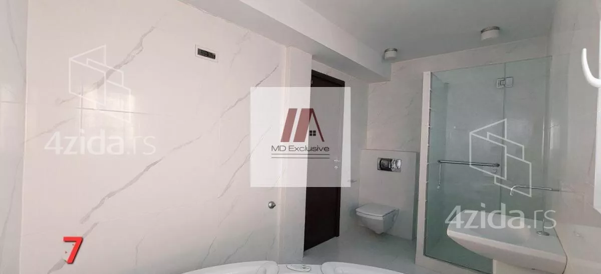 Četvoroiposoban stan | 4zida