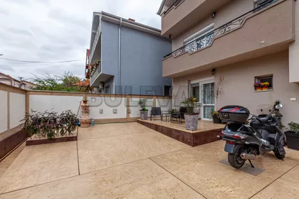 Ledena stena | 4zida.rs