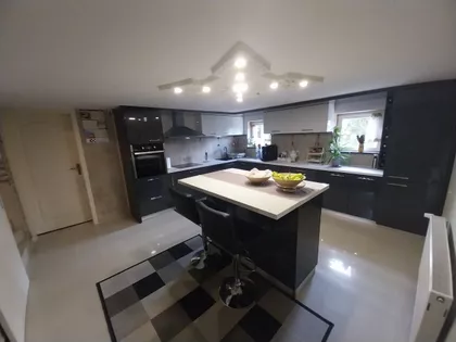 Denino Brdo | 4zida.rs
