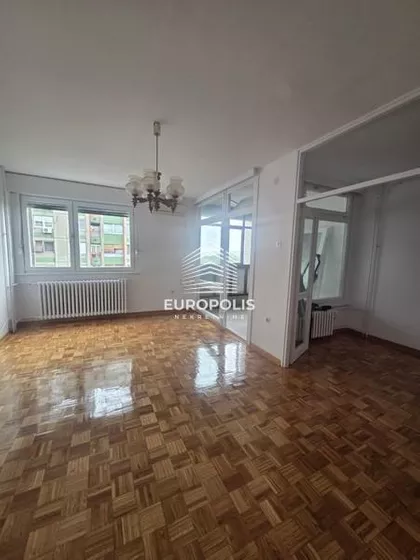 Bulevar Oslobođenja | 4zida.rs