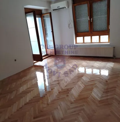 Cara Dušana 55 | 4zida.rs