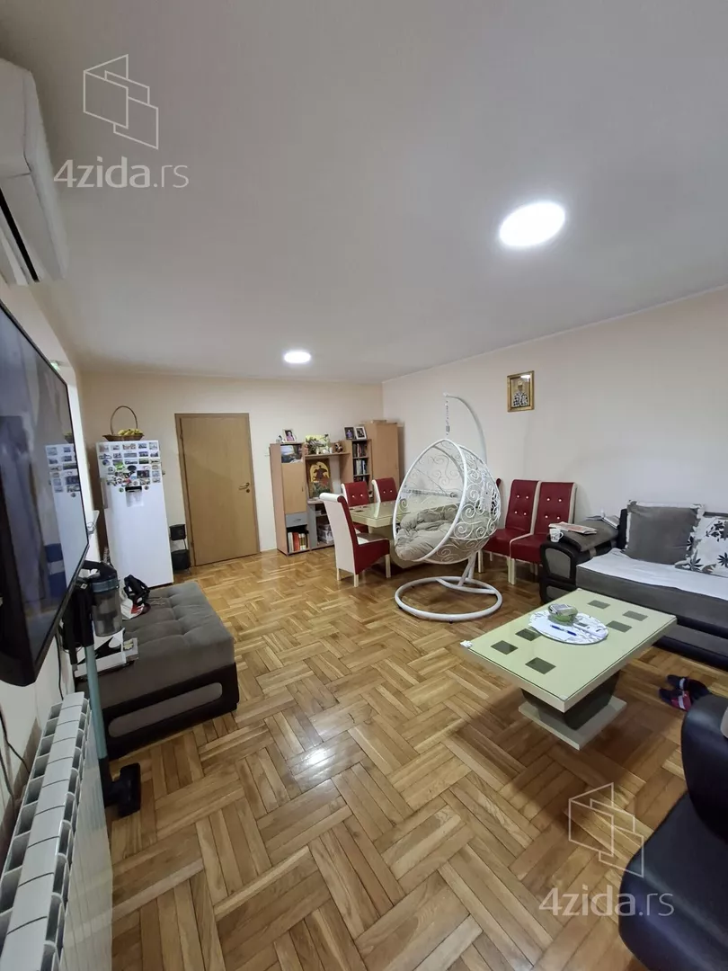 3-etažna kuća | 4zida