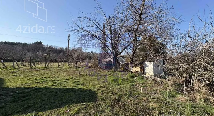 Građevinsko zemljište | 4zida