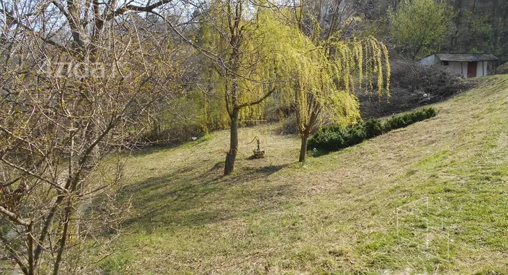 Plac | 4zida