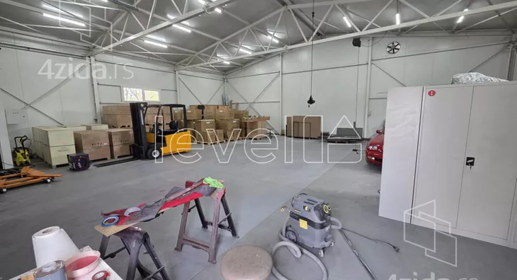 Poslovni prostor | 4zida