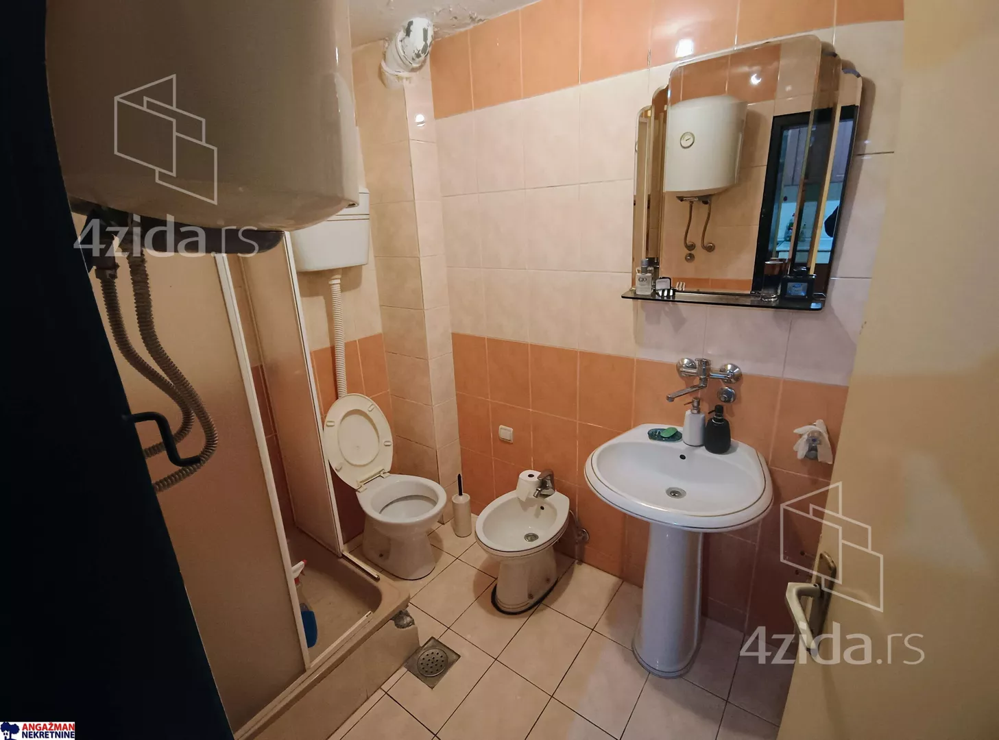 3-etažna kuća | 4zida