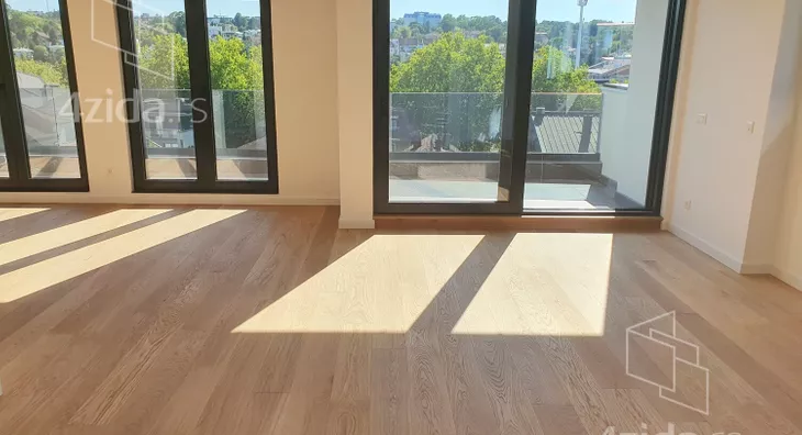 Petosoban stan | 4zida