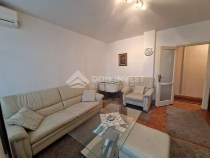 Studentska | 4zida.rs