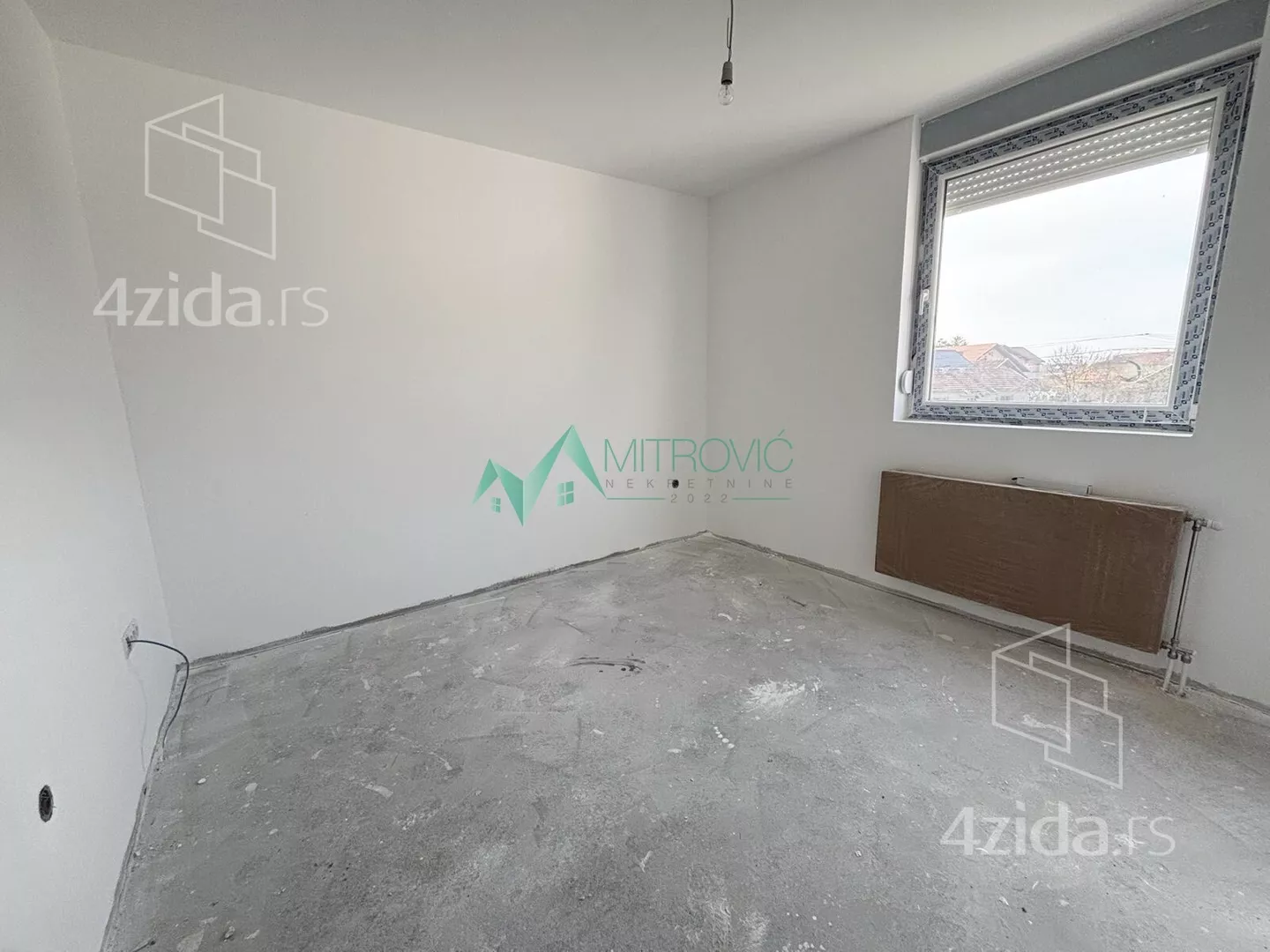 Petosoban stan | 4zida