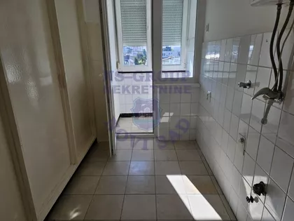 Cara Dušana | 4zida.rs