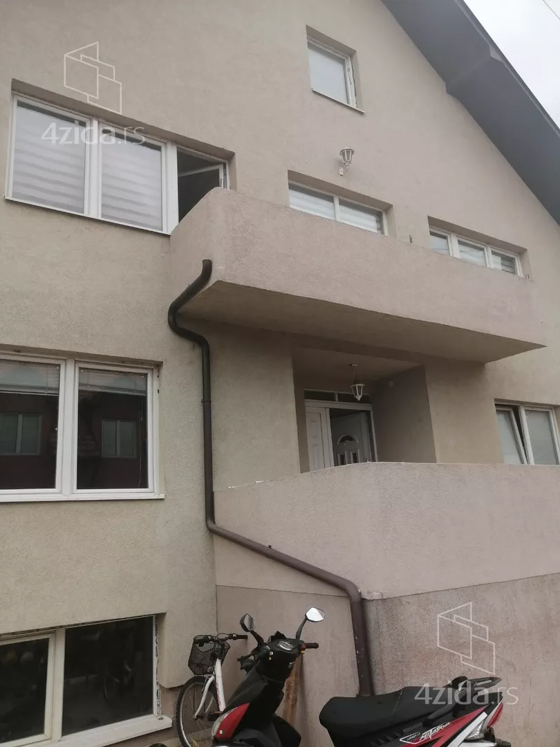 3-etažna kuća | 4zida