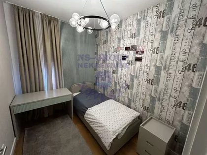 Cara Dušana | 4zida.rs