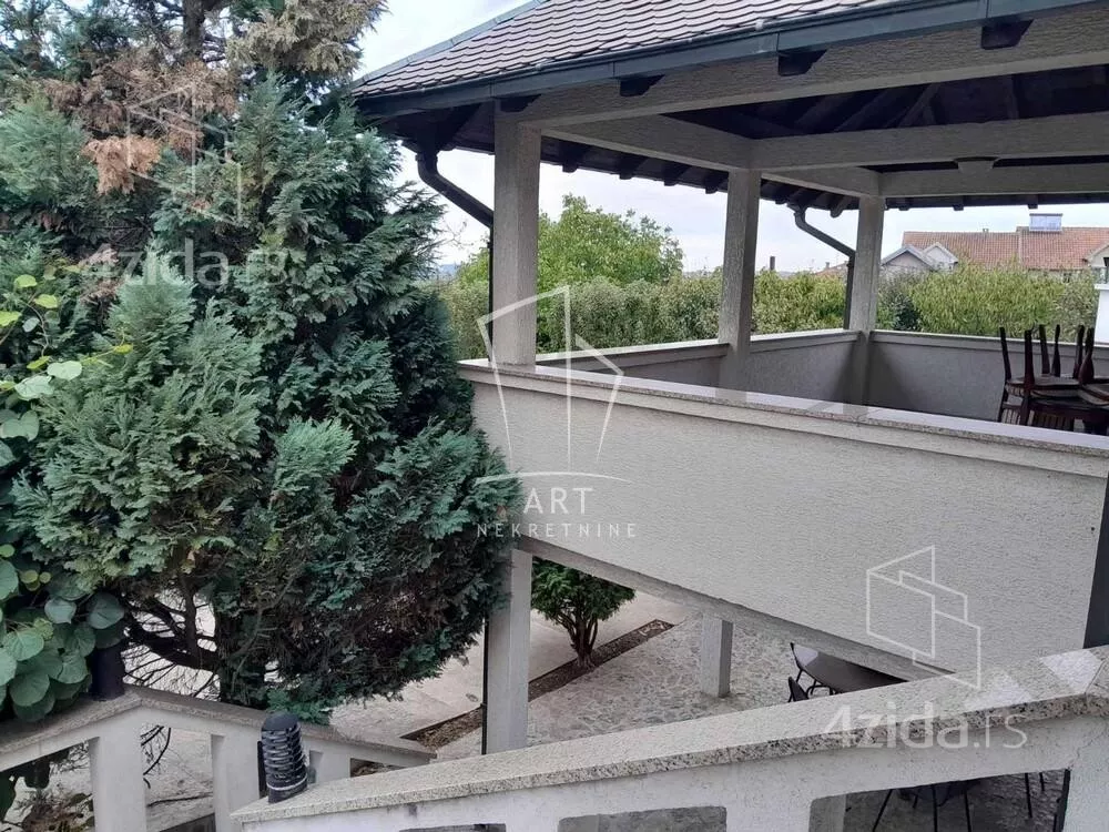 3-etažna kuća | 4zida