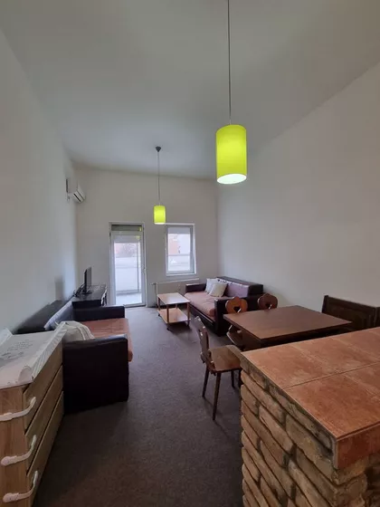 Luke Sučića | 4zida.rs