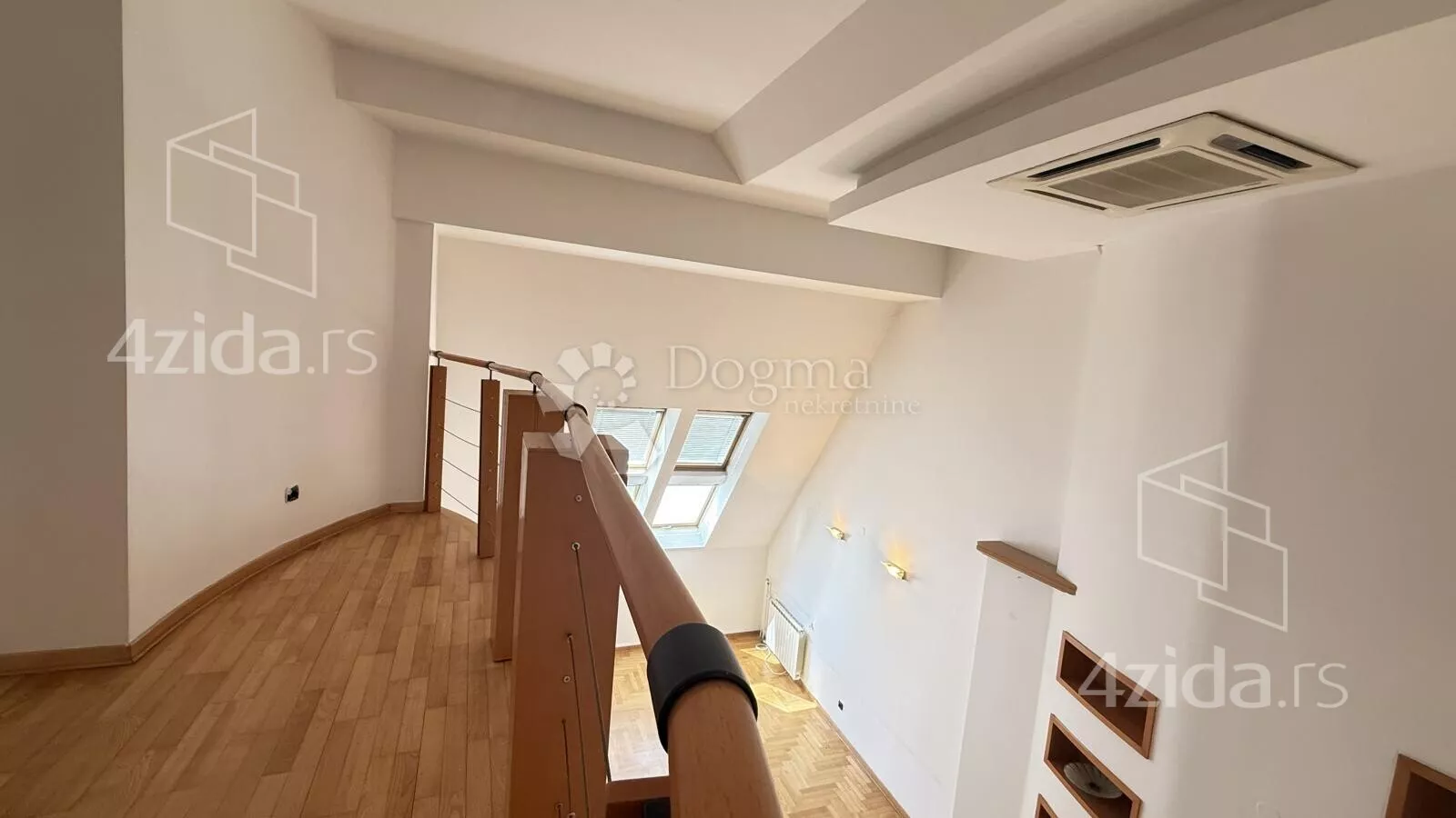 Šestosoban stan | 4zida