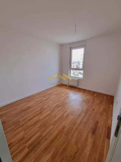 Bulevar Patrijarha Pavla (Somborski Bulevar) | 4zida.rs