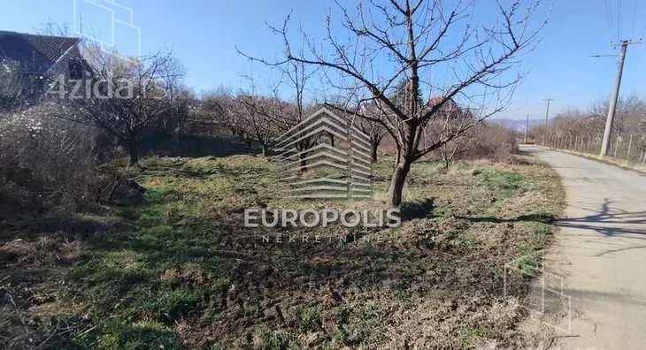 Građevinsko zemljište | 4zida