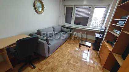 Bulevar Arsenija Carnojevica | 4zida.rs