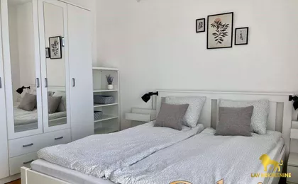 POLGAR ANDRAŠA | 4zida.rs