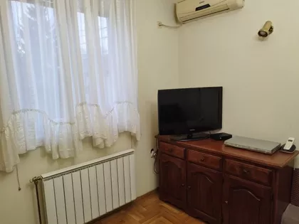 Đeram pijaca | 4zida.rs