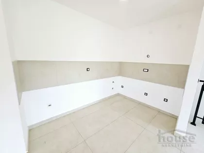 Sremska Kamenica | 4zida.rs