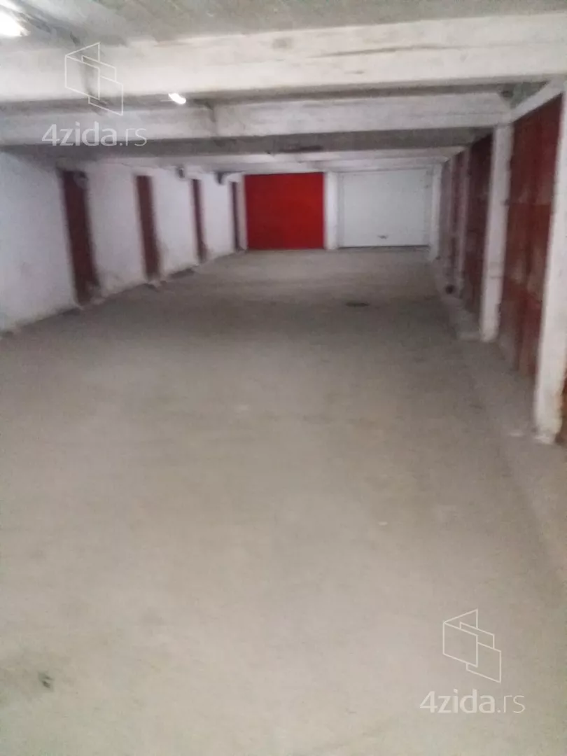 Garaža | 4zida
