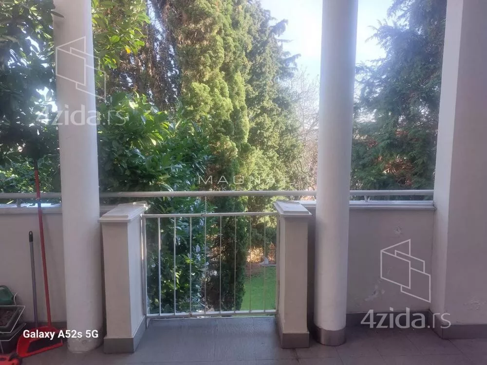 4-etažna kuća | 4zida