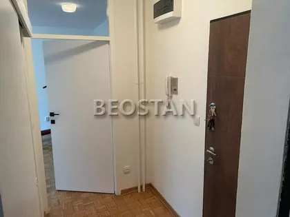 Bulevar Arsenija Carnojevica | 4zida.rs