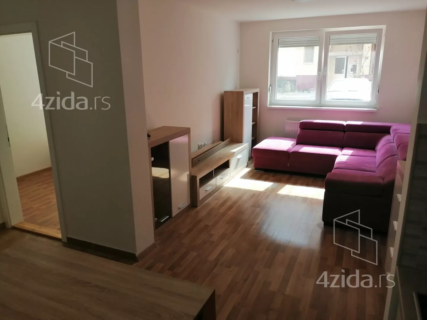 Troiposoban stan | 4zida
