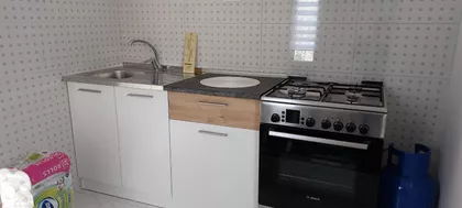 Železnička 53 | 4zida.rs