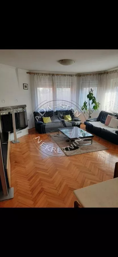 Žarkovo | 4zida.rs