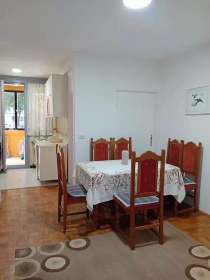 Sava Burića 8 | 4zida.rs