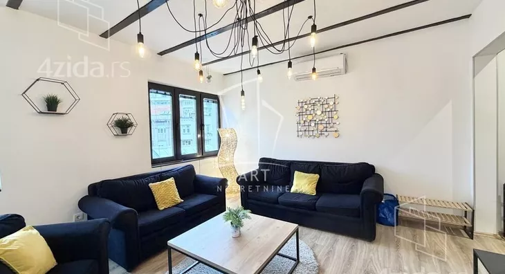 Petoiposoban stan | 4zida