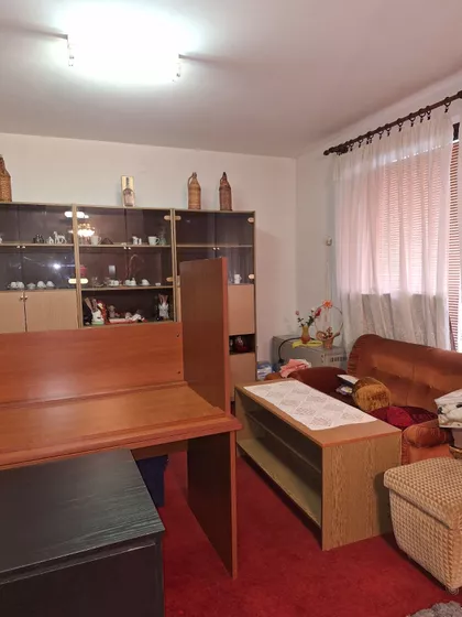 Udarnih Brigada 42 | 4zida.rs