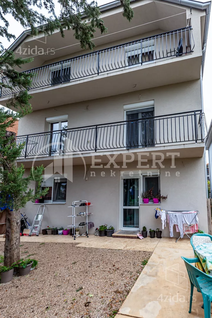 3-etažna kuća | 4zida