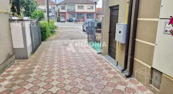 Ugostiteljski objekat | 4zida