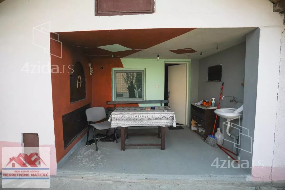 Kuća | 4zida