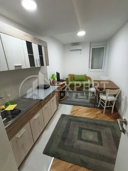Franca Vintera | 4zida.rs
