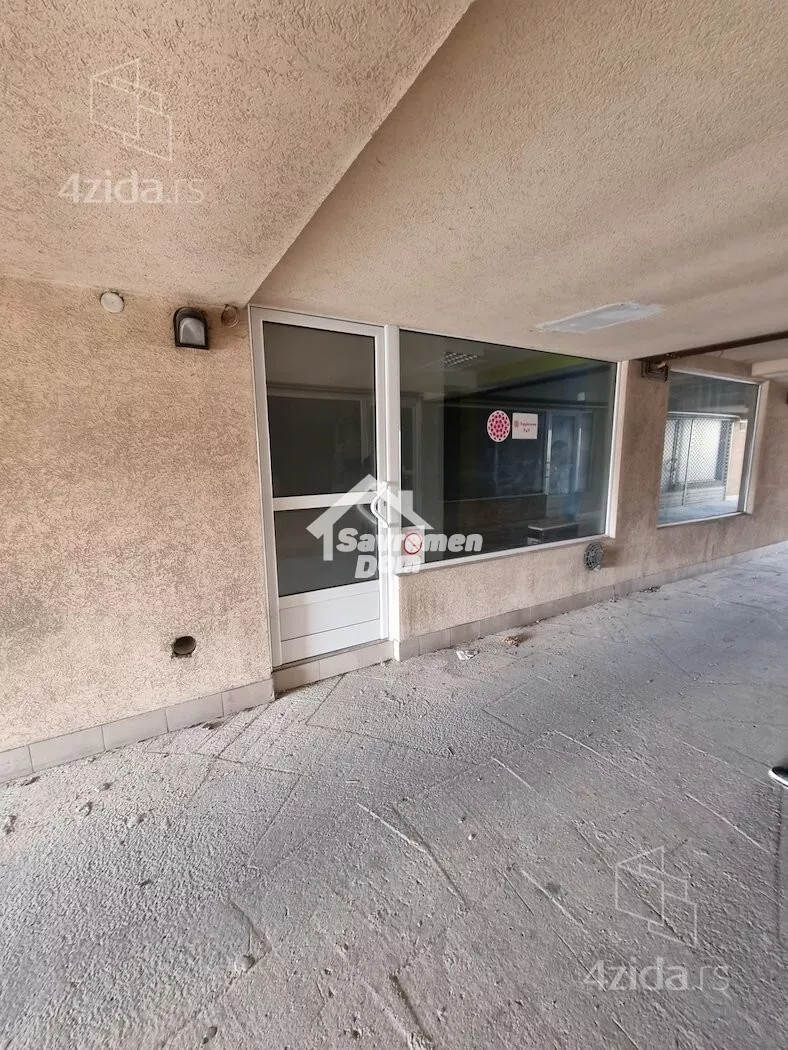 Poslovni prostor | 4zida