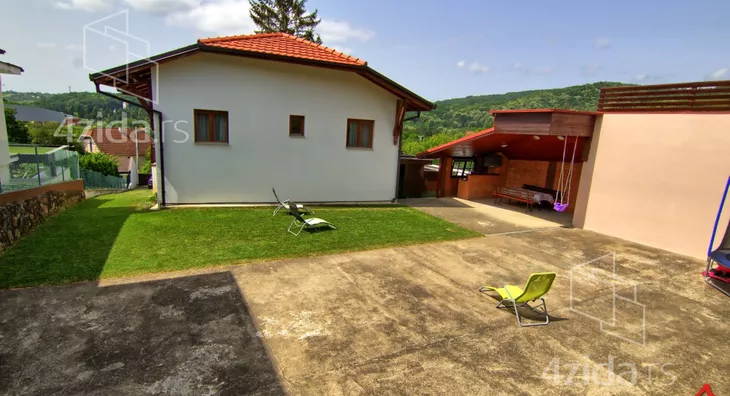 Kuća | 4zida