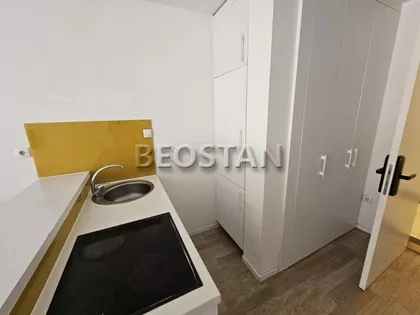 Sremska | 4zida.rs