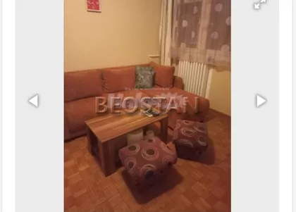 Studentska | 4zida.rs