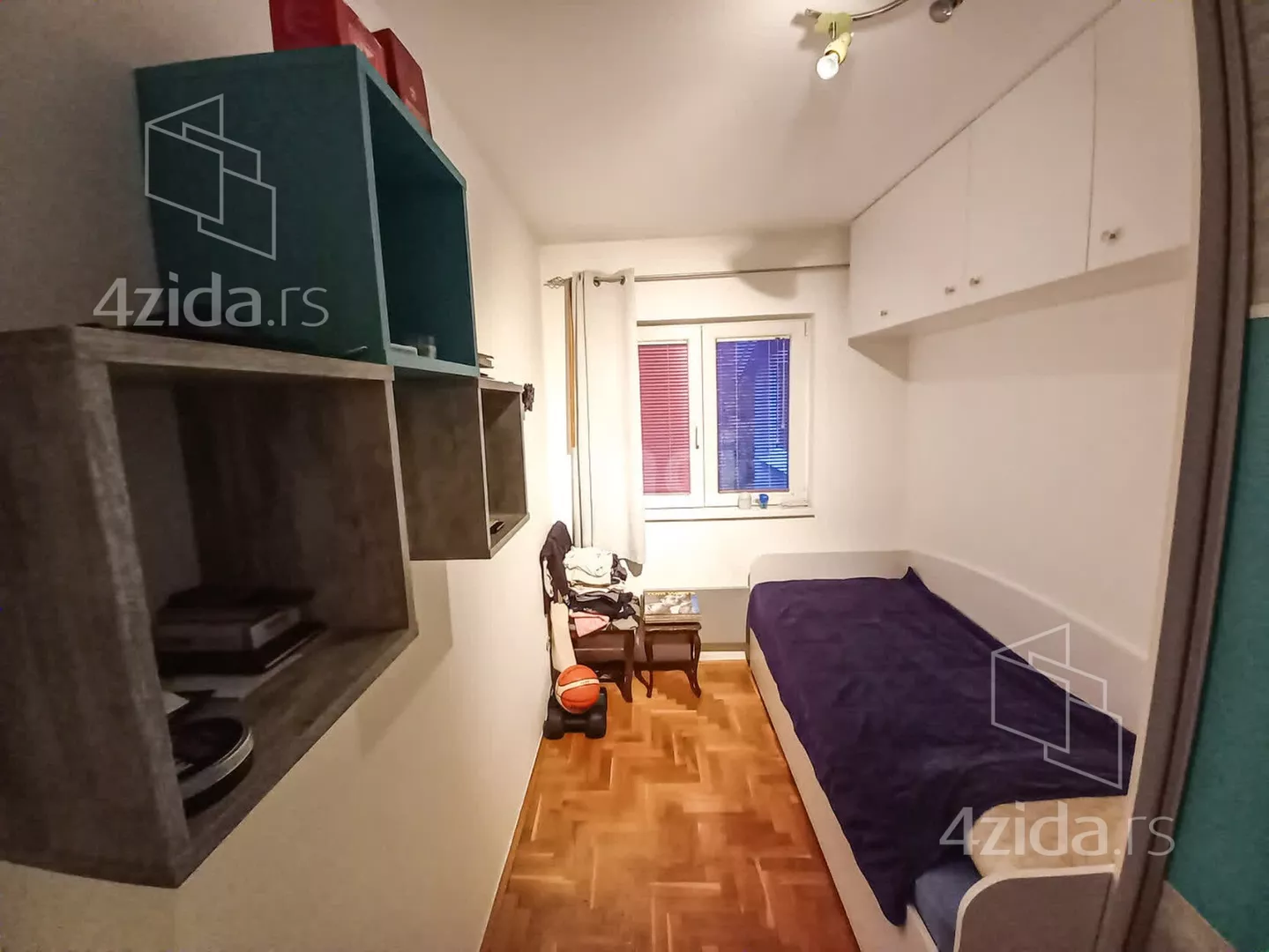 Troiposoban stan | 4zida