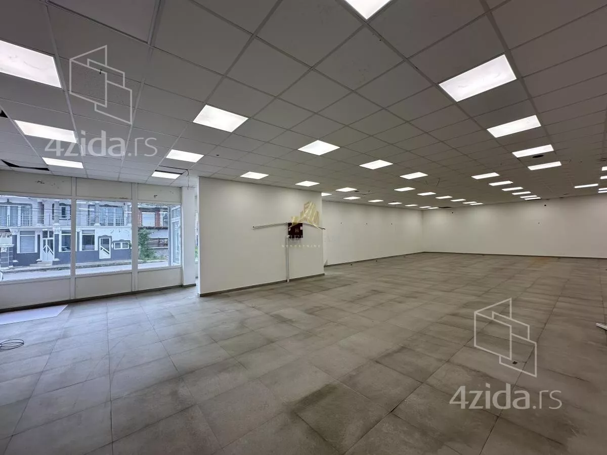 Poslovni prostor | 4zida