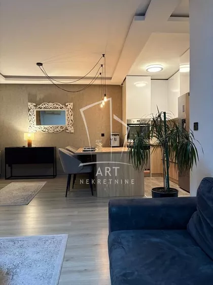 Miklošićeva | 4zida.rs