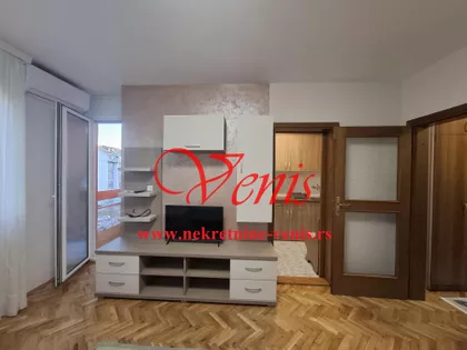 Pasterova | 4zida.rs