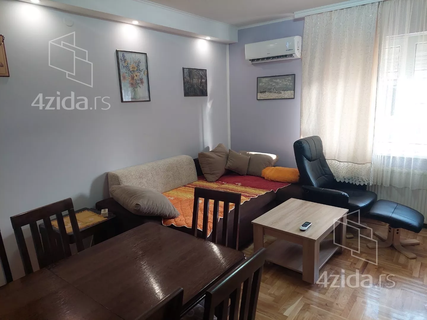 Dvoiposoban stan | 4zida