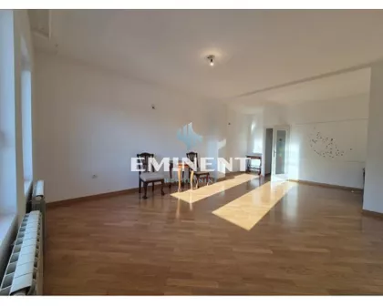 Maksima Gorkog | 4zida.rs